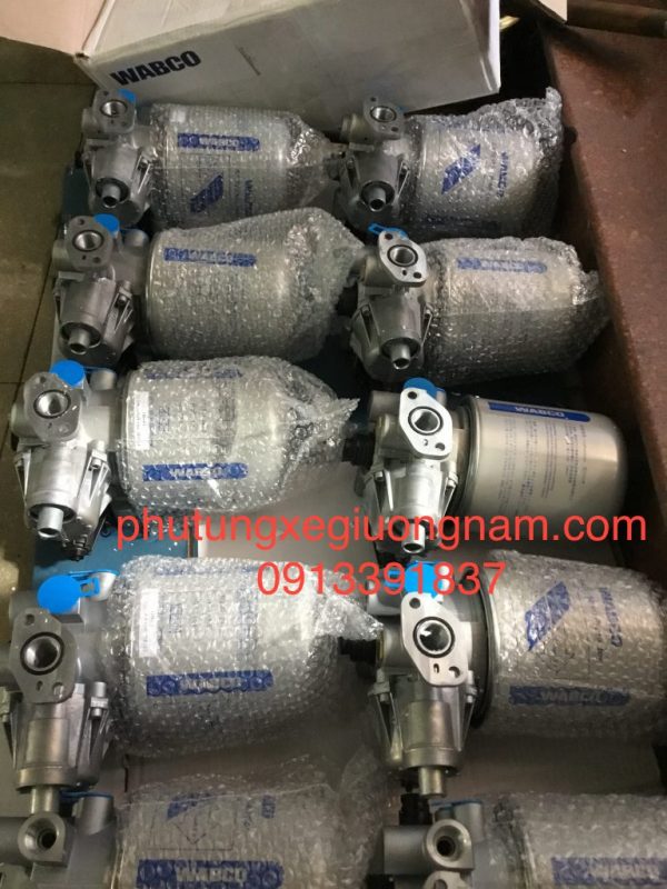 72B3CA93-2DC1-4AE3-B887-03C203079539-768×1024